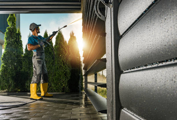 Best Parking Lot and Garage Cleaning  in Allouez, WI